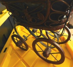 carriage wheels